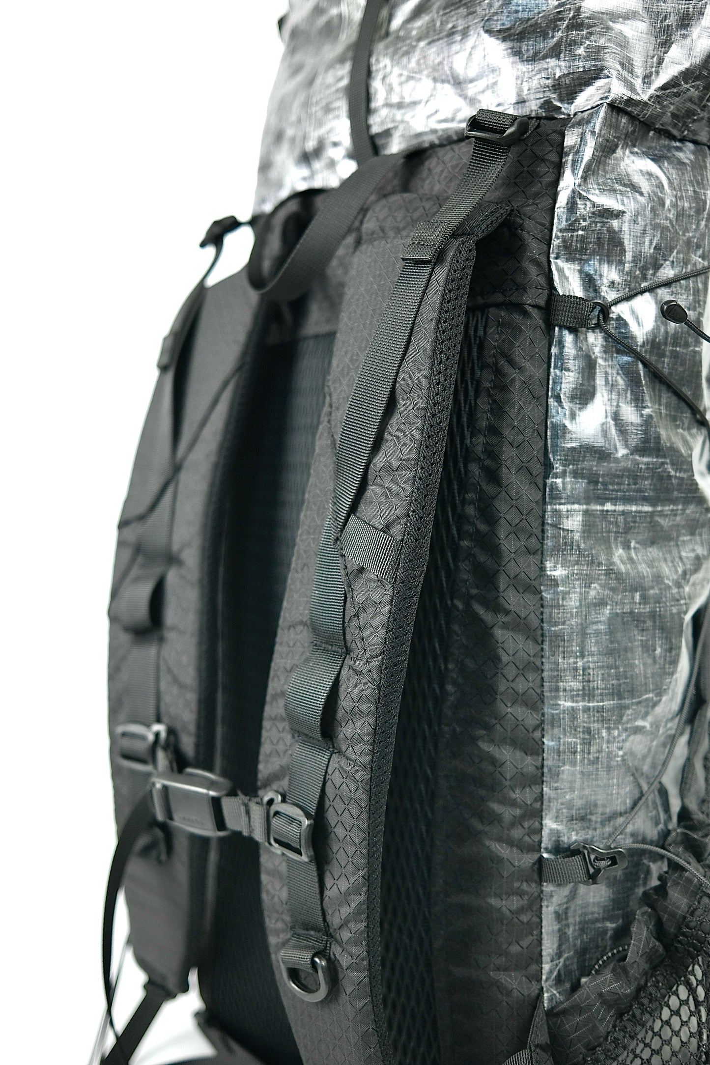 AERO Ultralight Backpack X-PAC Mix DCF 2.92oz (442g)