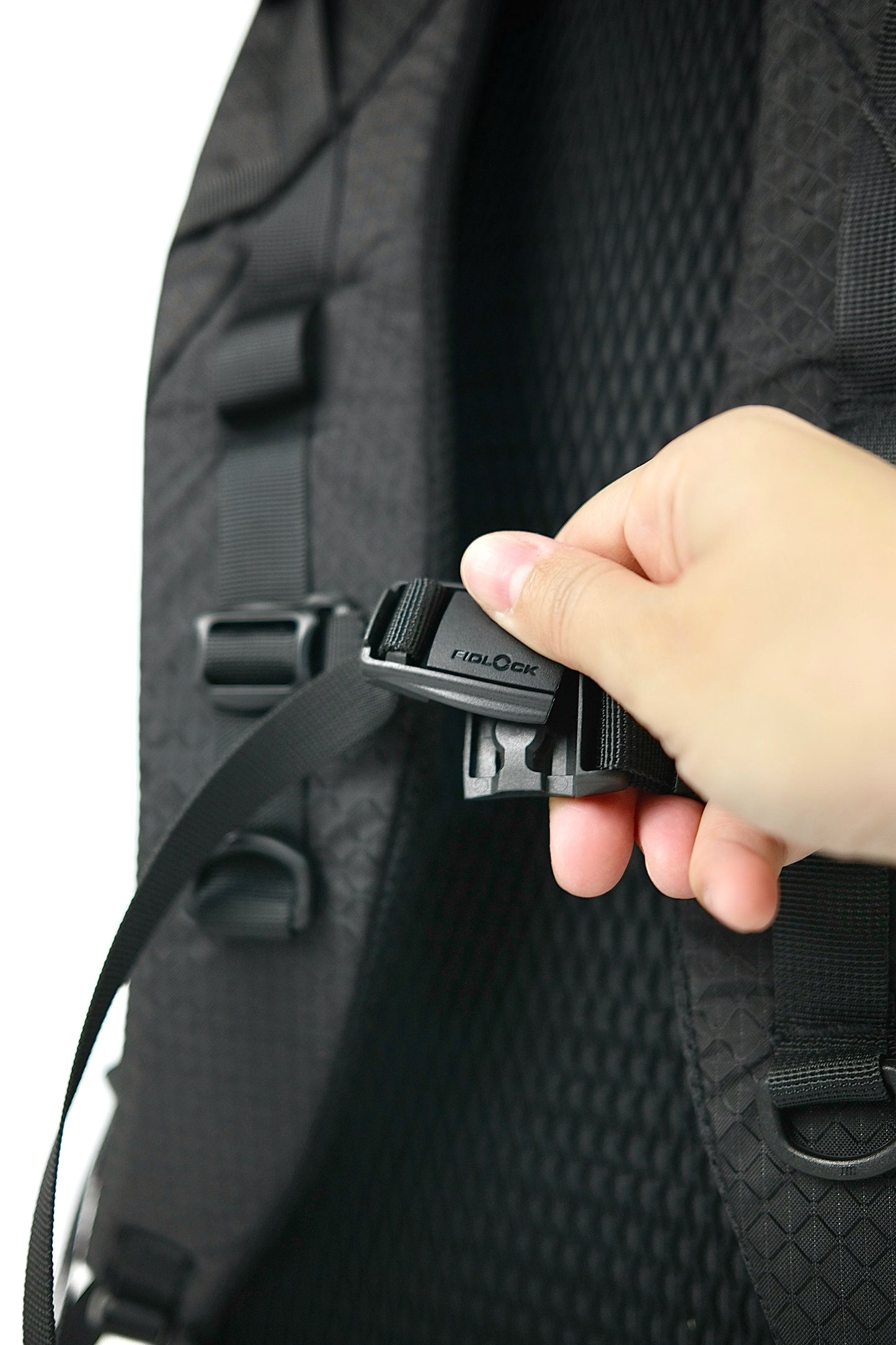 AERO Ultralight Backpack X-PAC Mix DCF 2.92oz (442g)
